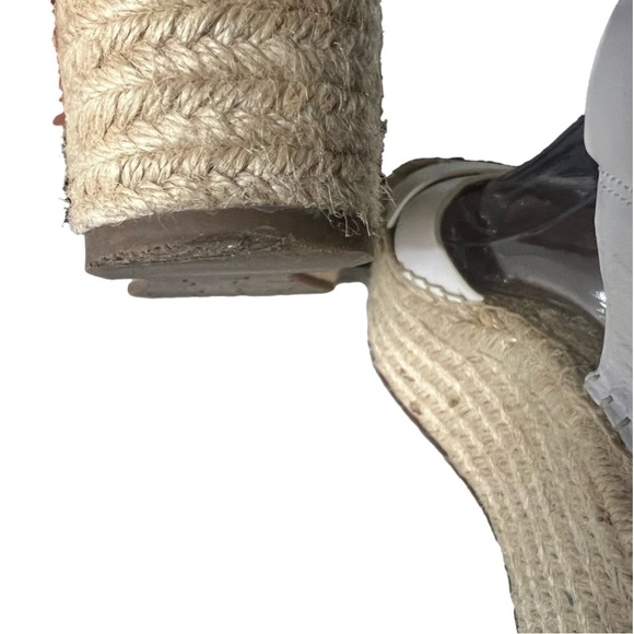 Marc fisher white Randall wedges - Picture 9 of 10